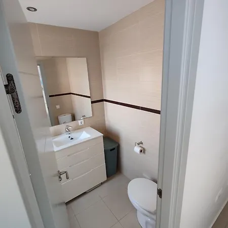 Apartment Apartamentovistasconil, Atico Con Piscina, Jardin, Pista De Padel Y Solarium Conil De La Frontera