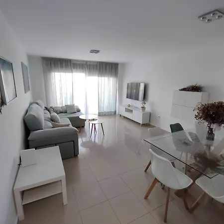 Apartamentovistasconil, Atico Con Piscina, Jardin, Pista De Padel Y Solarium *